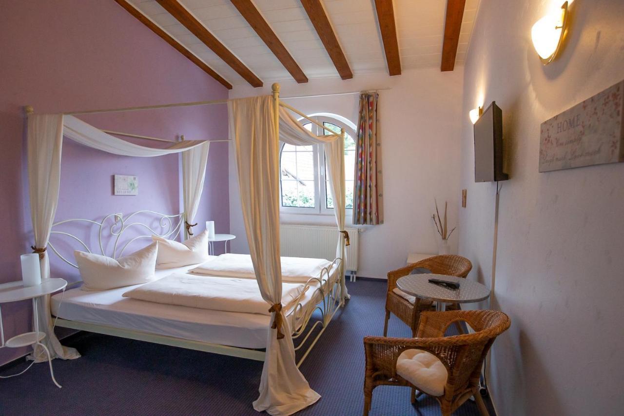 Hotel Schlosshof Dolgesheim Dış mekan fotoğraf